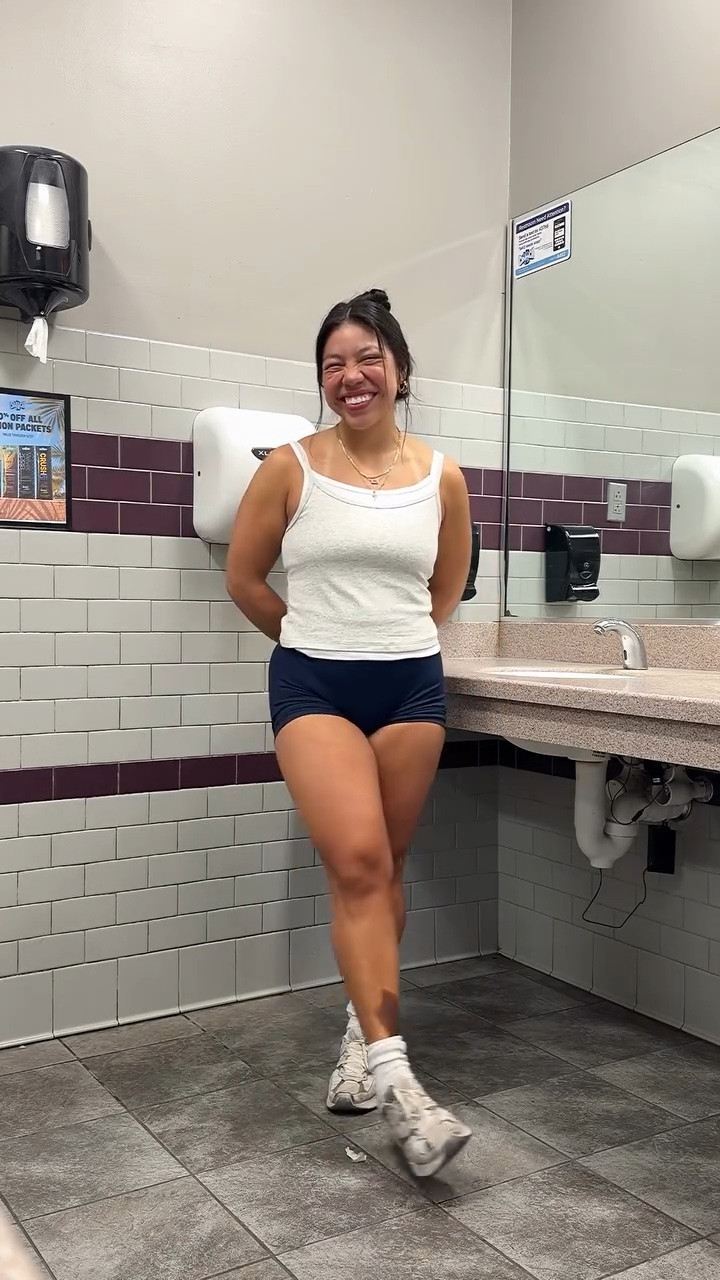 unfortunately, nothing makes me happier than going to the gym no matter how tired I am ✨ it’s my social hour & only outing of the day 

- walmart double layered tank/ cami
- dfyne impact shorts in ink
- nike al8 sneakers