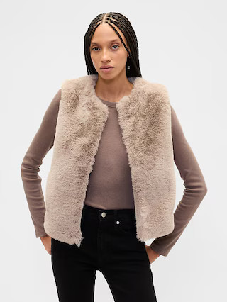 100% recycled faux fur vest | Gap Factory