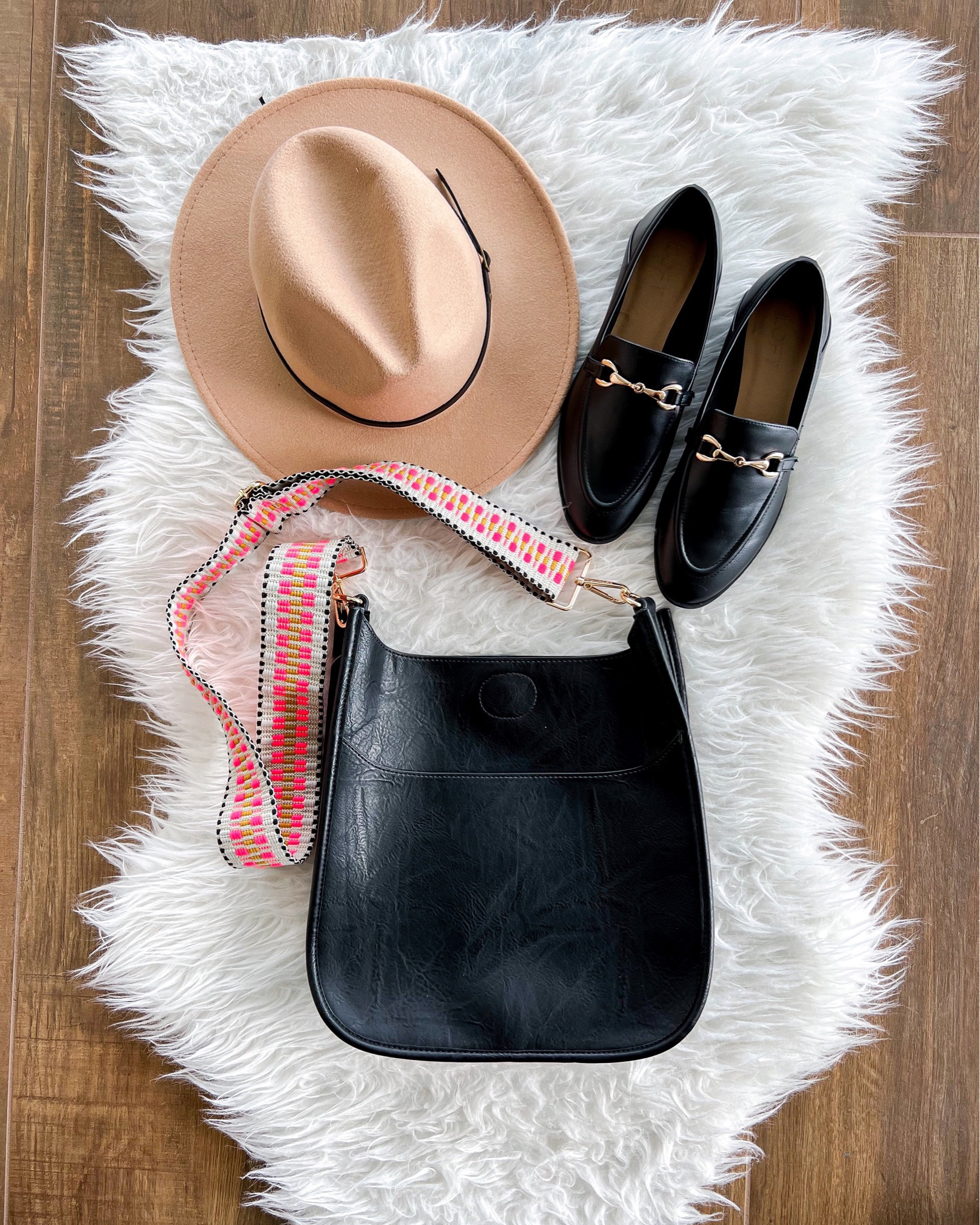 Social threads messenger bag shop