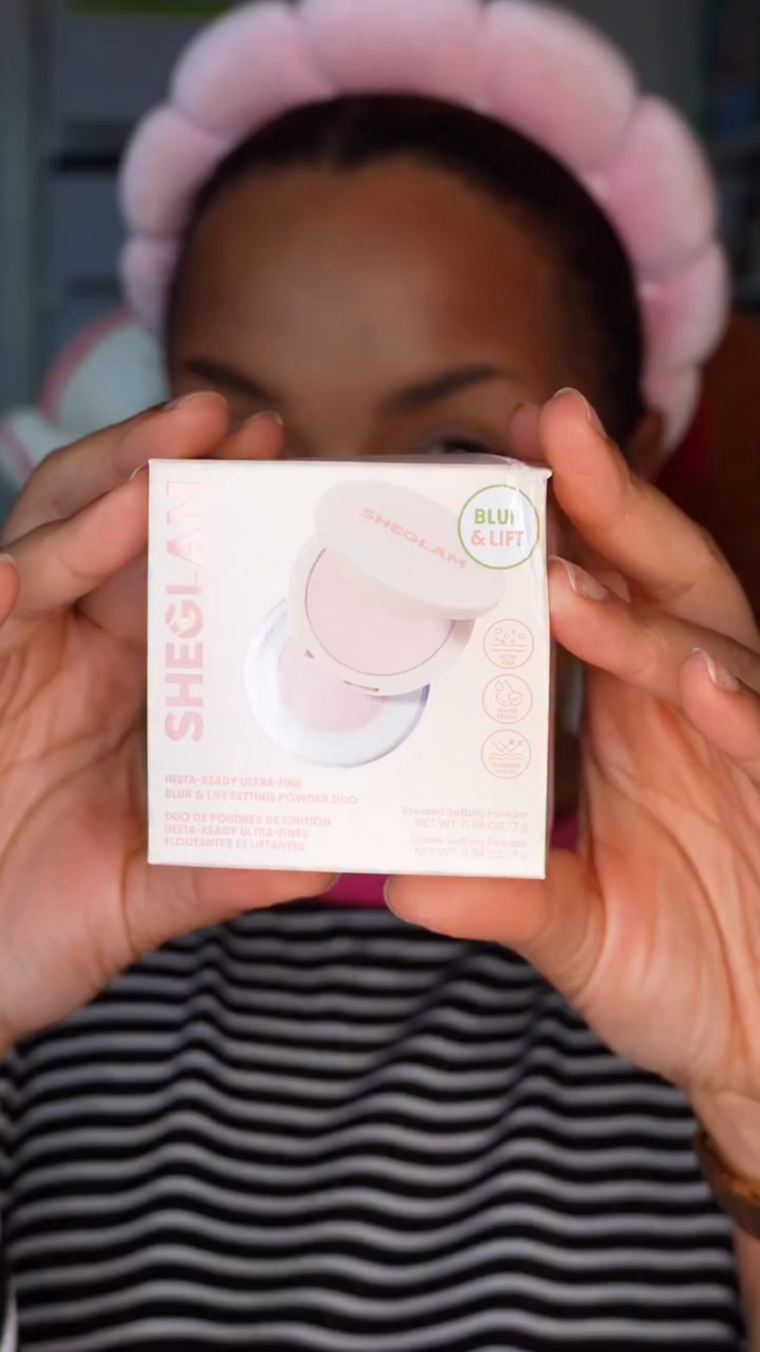 if you thought the OG SHEGLAM powder was good… the new ultra-fine blur & lift setting powder duo said hold my puff 👀💗

not me brightening, lifting AND smoothing my face in seconds. you’ll see in the video how instantly AIRBRUSHED the under-eye gets – it literally lifts the whole face and leaves the skin looking flawless but still skin-like. no flashback, no cakiness, no dryness… just chef’s kiss perfection 😮‍💨✨

this duo comes with:
🩷 pressed lift setting powder – brightens & sculpts for that lifted look
🌫️ loose powder – blurs imperfections AND controls oil for a flawless finish
🪞 built-in mirror for touch-ups on the go
🧽 mesh design for mess-free & even powder pickup
💦 waterproof ✔️ transfer-proof ✔️ sweatproof ✔️

i used the pressed side for the lift & under-eye and the loose side to smooth & set the rest of my face – and wow. this is staying in my makeup bag permanently 👏🏽 



#LTKgiftguide #LTKbeauty