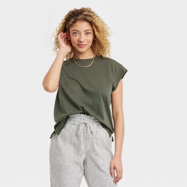 Women&#39;s Short Sleeve T-Shirt - A New Day&#8482; Olive Green M | Target