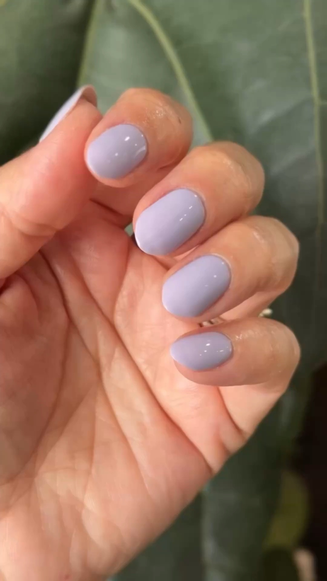 Neon Street Haze 💜 This pastel lilac is part of O&J x Star Wars The Mandalorian and Grogu collection. What do you think? 


#starwars #themandalorianandgrogu #diynails #athomemani #oliveyourmani

#LTKselfcare #LTKBeauty