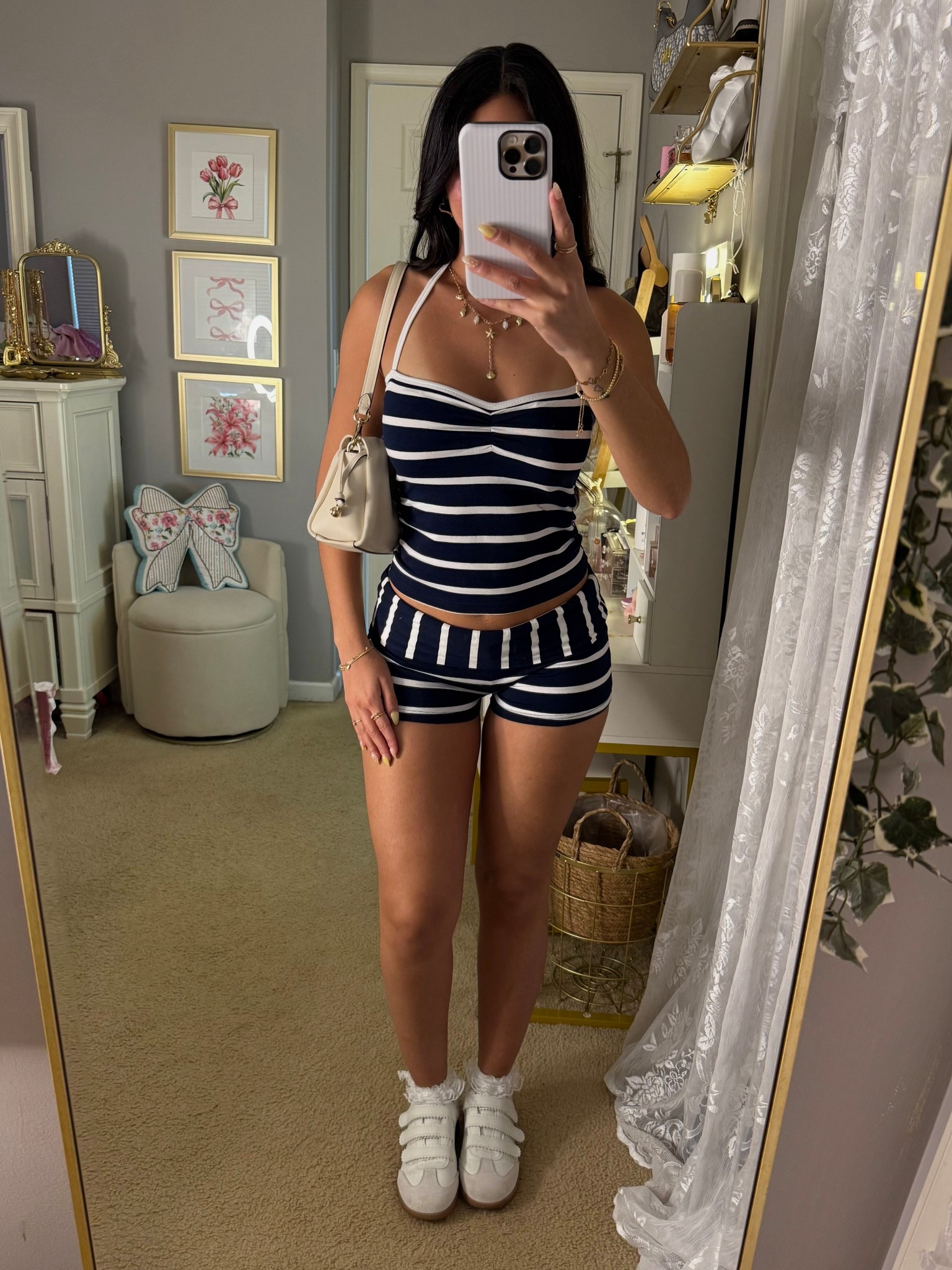 Top sise small, shorts size medium!🤍🤍

#LTKgrwm #LTKootd #LTKSeasonal
