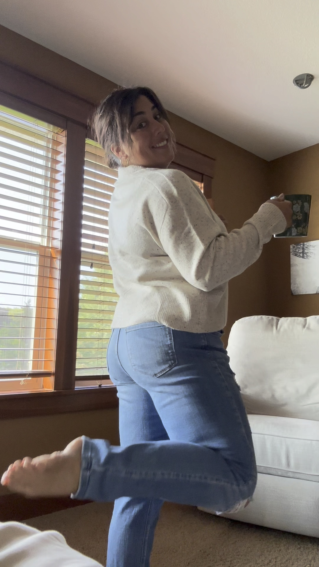 Cozy, comfy sweater weather will be here before we know it!

This confetti sweater by Universal Thread couldn’t be more perfect for curling up with a good book.

My current read: iron flame  🐉 

#LTKVideo #LTKMidsize #LTKHome