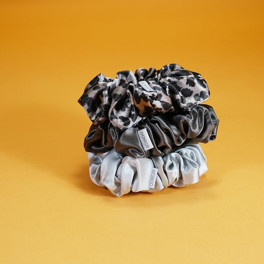 Amazon.com : MTSNOO Silk Scrunchies for Hair Sleep 100% Pure 22 Momme Mulberry Silk Scrunchies fo... | Amazon (US)