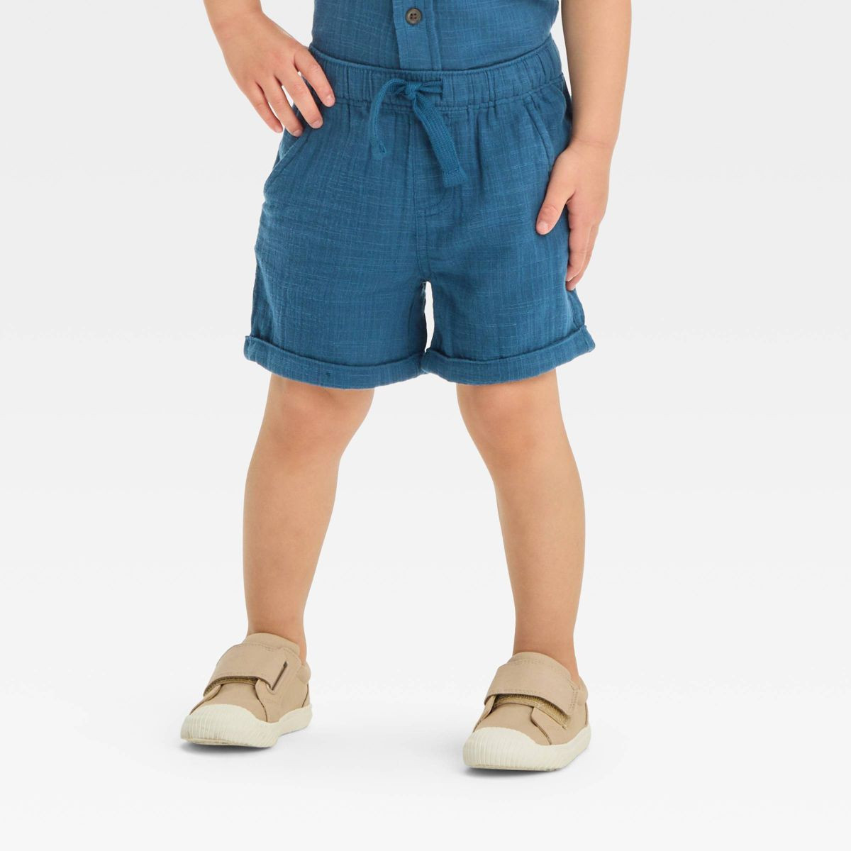Toddler Boys' Textured Pull-On Woven Above Knee Shorts - Cat & Jack™ | Target