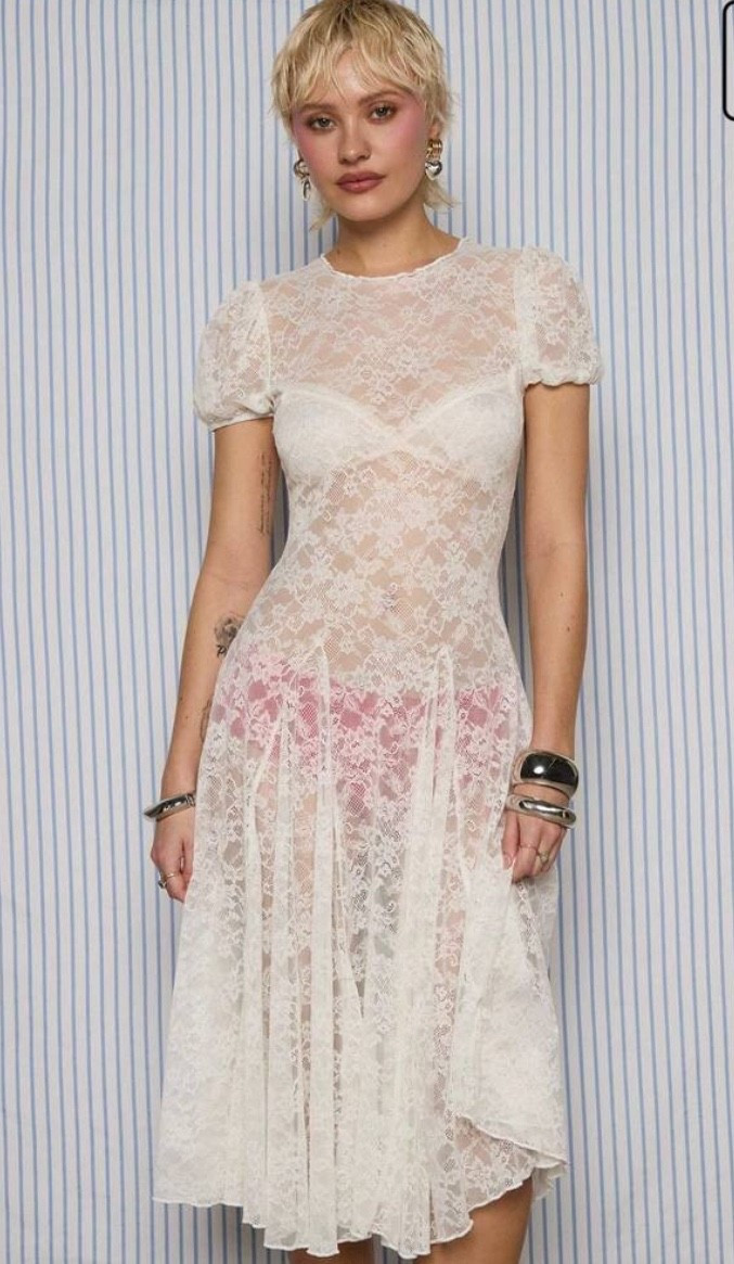 Sherre cream lace midi dress 🤍🤍🤍