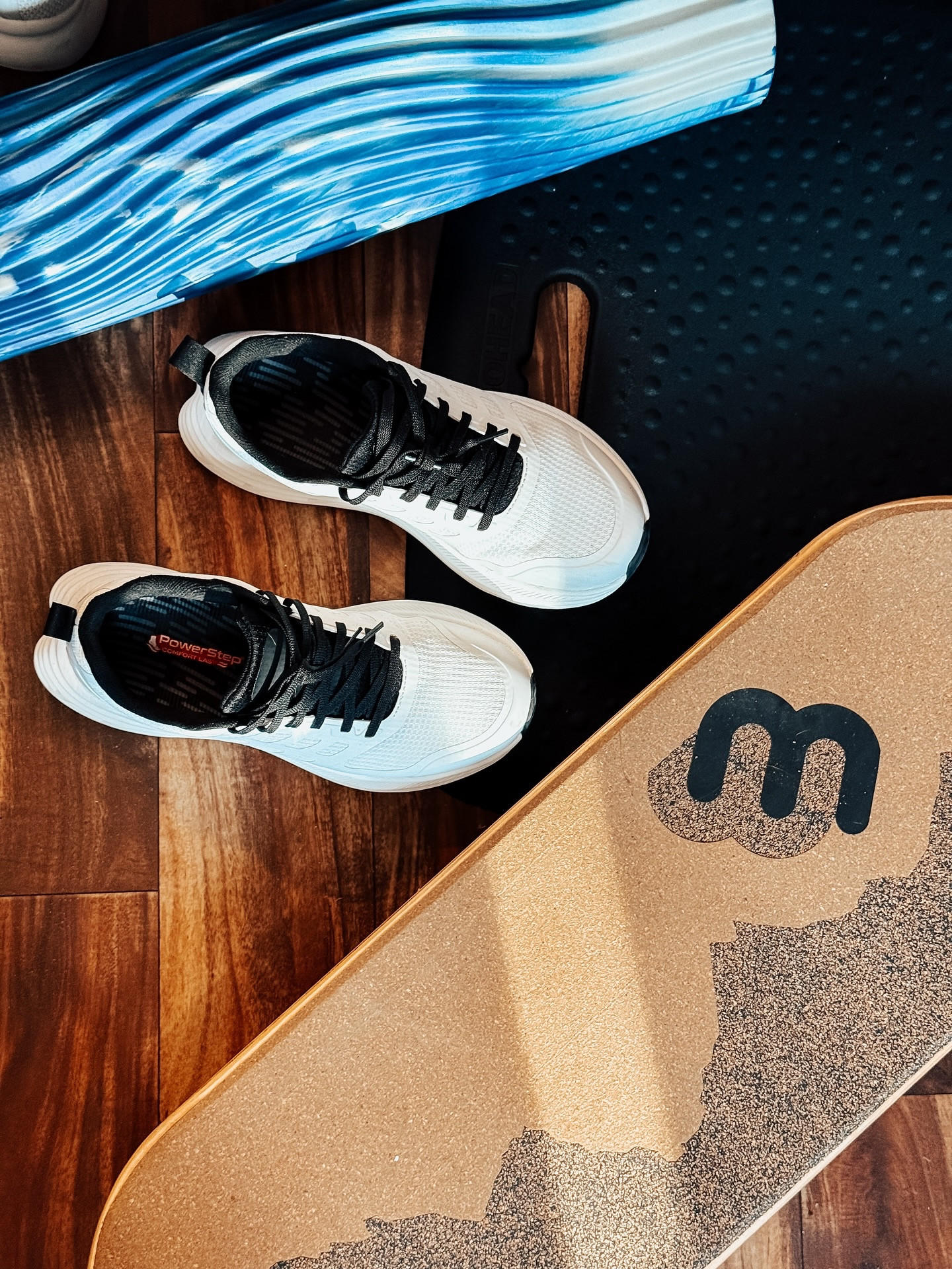 Plantar fasciitis tried to keep me down, but my new @nortiv8 sneakers + @powerstep insoles said nope. 

Now I’m using my @whirlyboard balance board with my standing desk, crushing workouts on BODi, and foam rolling the tightness away with my @oceanfoam  roller like a boss. 

Highly recommend these sneakers!!!! Super comfortable, only $50 a pair, and Prime shipping from Amazon. You can’t go wrong.

Comment “shop” for the link! 

#nortiv8 #nortiv8shoes #ltkfindsunder100 #ltkactive #ltkshoecrush
#ComfortableShoes #EverydaySneakers #WalkingShoes #GymTrainers #FitnessGear #BudgetFriendly #HiddenGem #NEWFavorite #amazonfinds #founditonamazon #amazonreviews