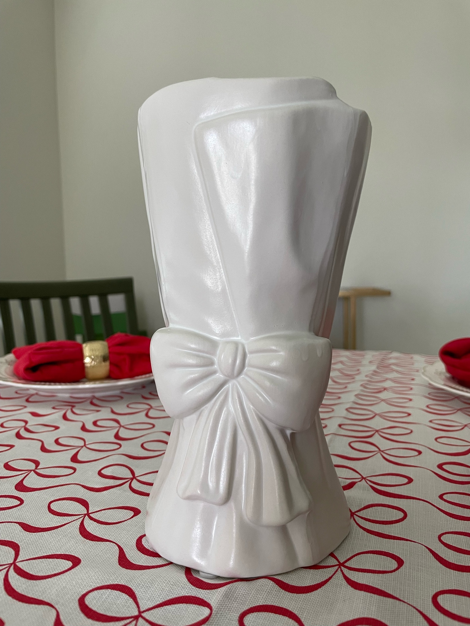 Bow flower bouquet inspired vase  

#LTKHome