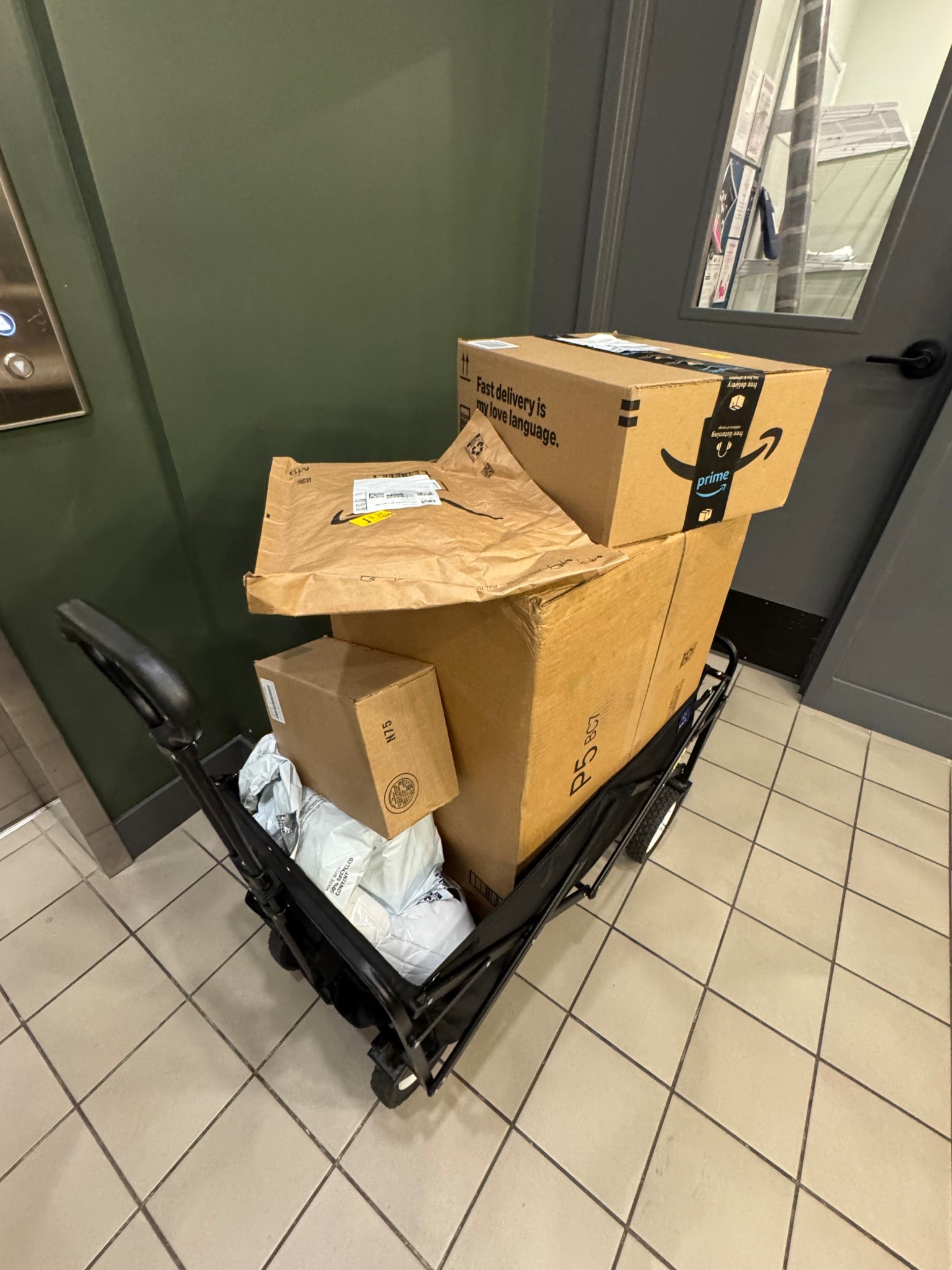 I would not make it living in an apartment without my wagon 😅 IT IS A GAME CHANGER!!

#LTKHome