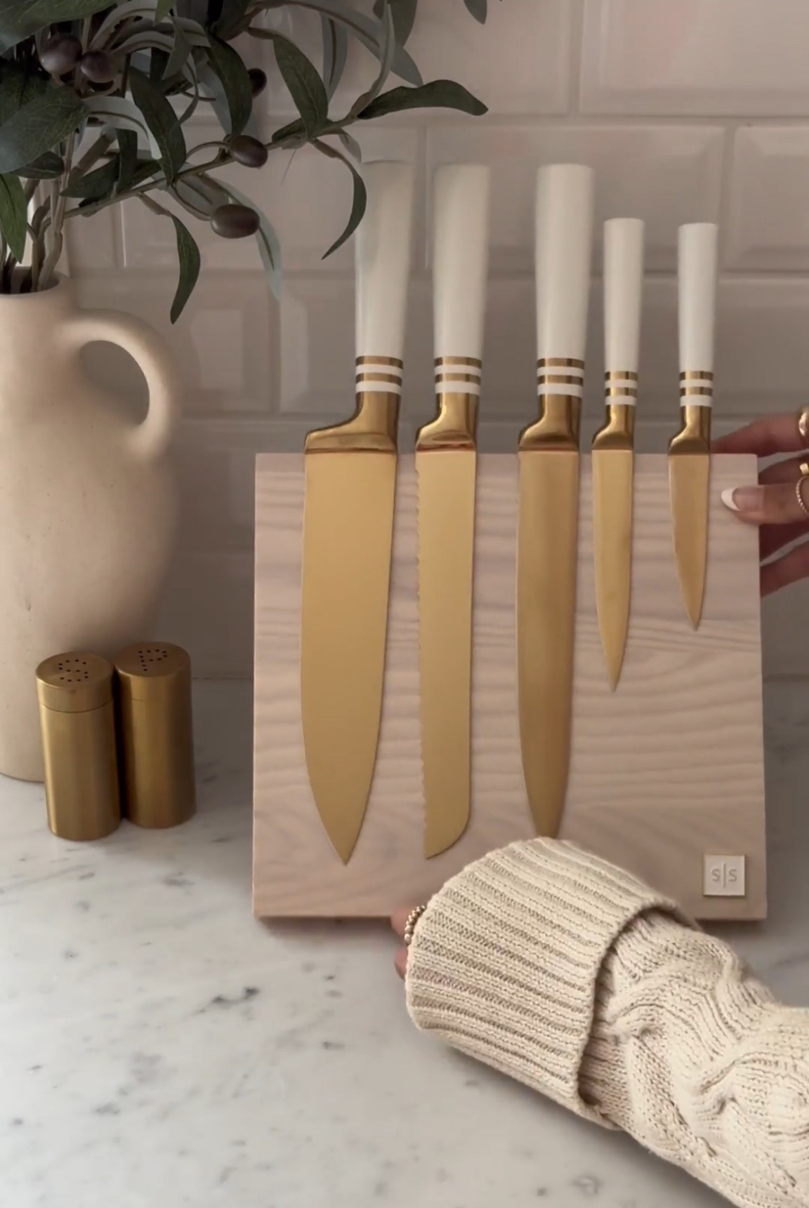 Scroll to shop!! Follow for more!! Xo! ✨

#LTKdayinmylife #LTKmomlife #LTKHome