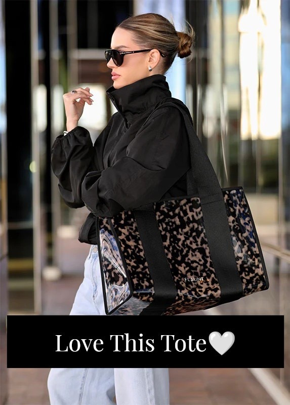 The cutest tote bag!!! Love the leopard print and that it’s waterproof! Great for travel, pool days, and even work! Fits everything including large laptops! It’s a must-have  🖤🤍🤎
#ltkitbag 