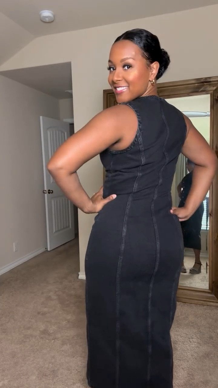 One thing I love is jeans! You can dress it up or down. This is the perfect combo for autumn 🍂 This piece is qu-al-ity, and that’s a fact. 

I’m 5’9 and I’m wearing a size Medium Tall

Link in my bio (LTK) 👇🏾

#drjdesiree #jdesireerodriguez #tallwomensclothing #tallwomen #abercombie #abercombieandfitch #tallgirls #tallgirlproblems