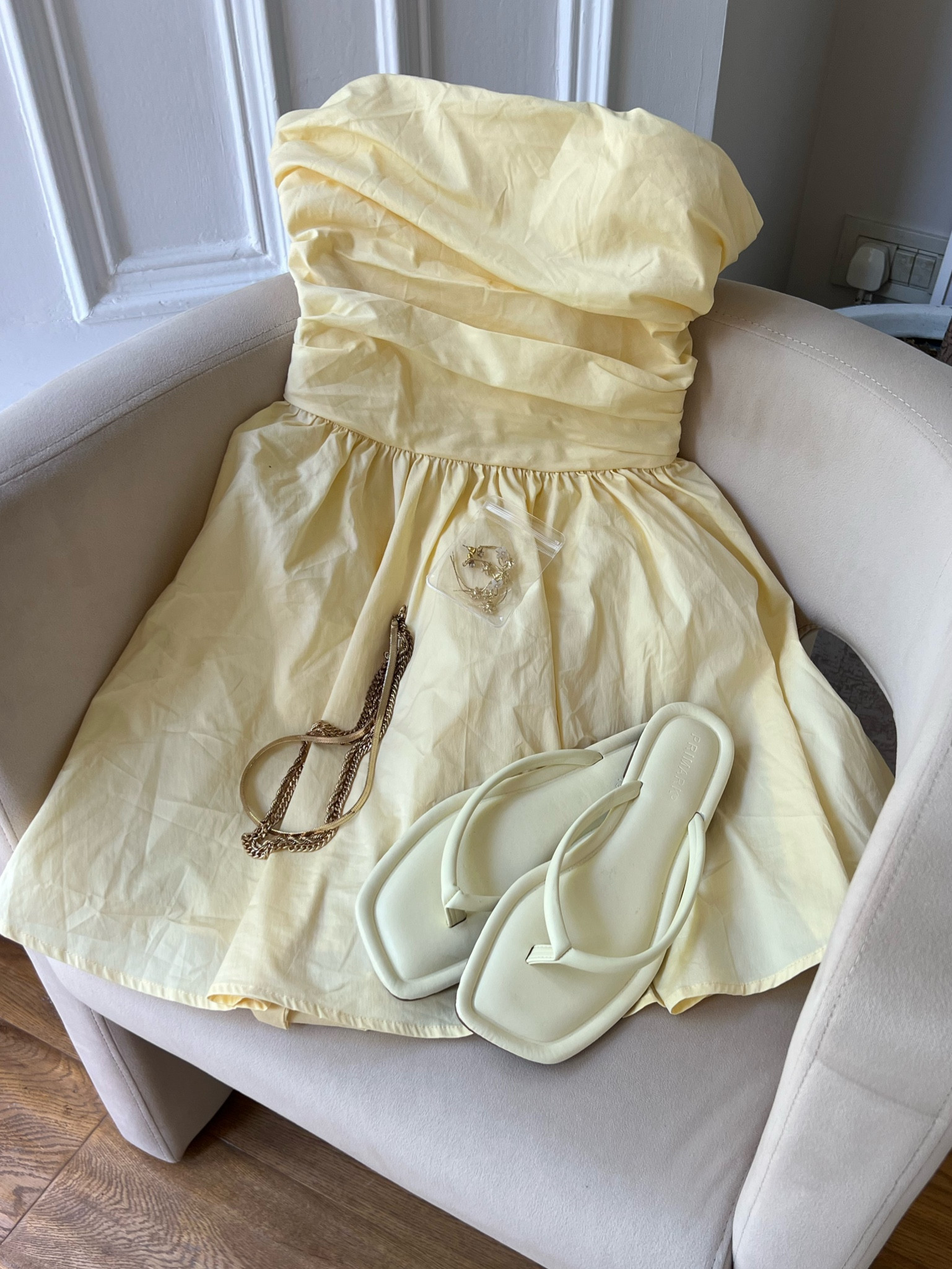 Yellow summer🌞🌞🌞

#LTKsummer #LTKstyletip #LTKbeauty