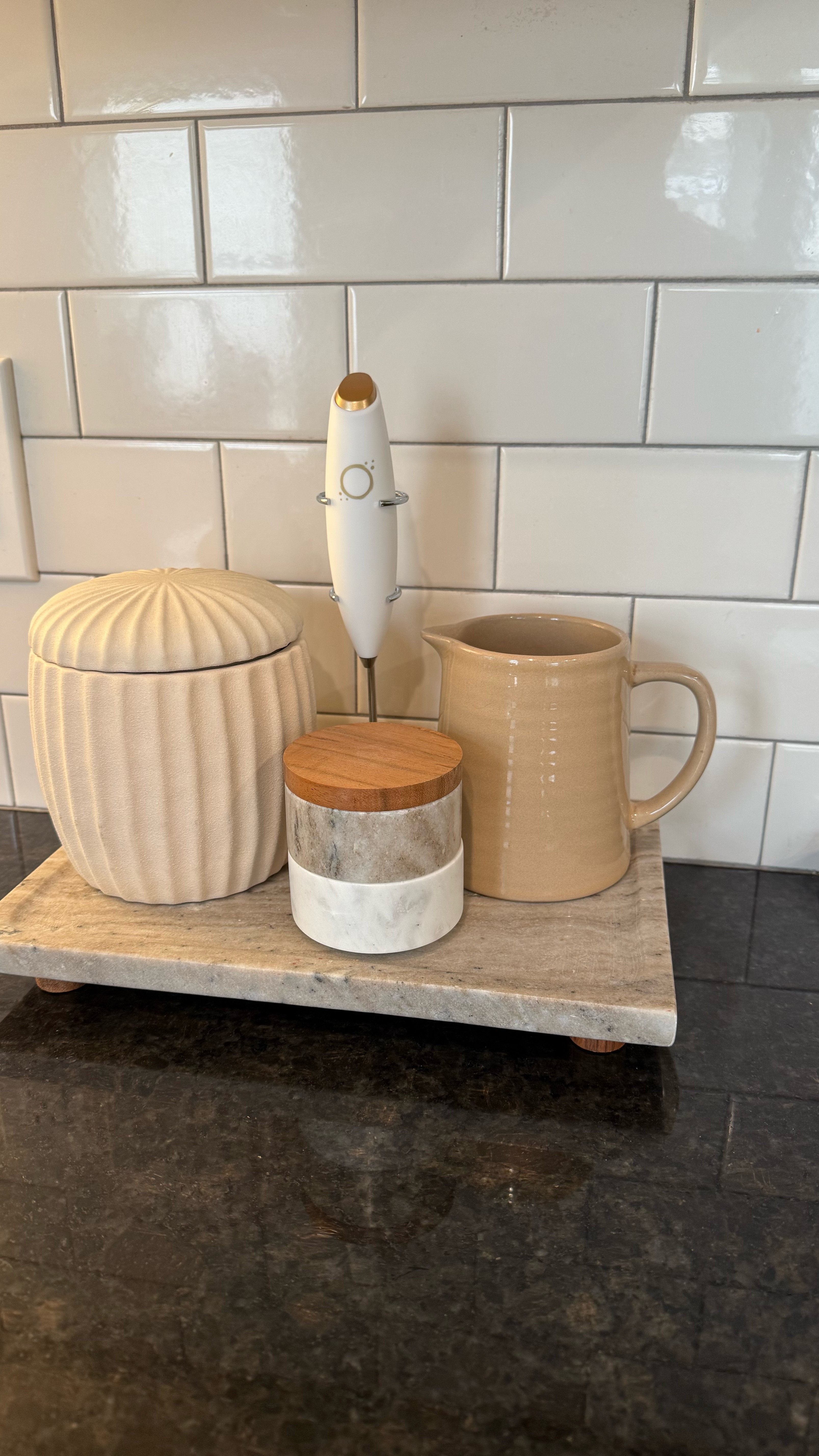 ✨My spring kitchen decor! ✨

#LTKSeasonal #LTKHome #LTKFindsUnder50