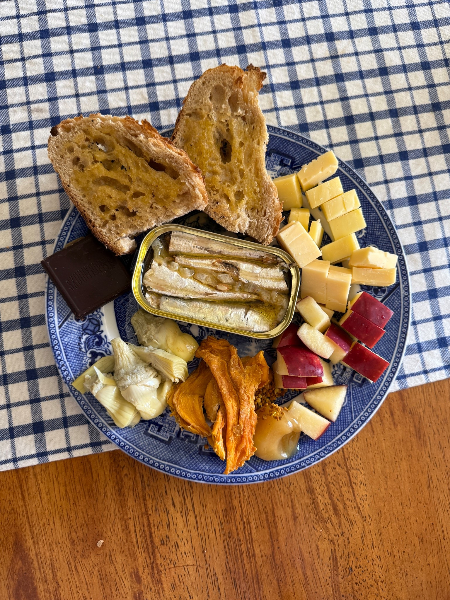 snack plate 🥖🍫🧀

#LTKselfcare #LTKfoodie #LTKdayinmylife