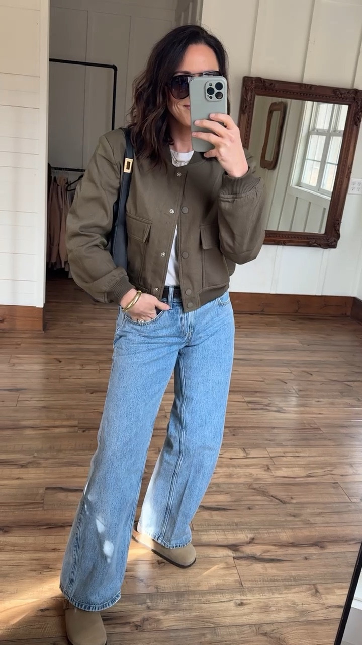 Elevated Everyday Look

Outfit Inspo  everyday outfits  elevated fashion  bomber jacket  jeans  clogs  outfit ideas  winter outfit  purses  sunglasses  jeans  fashion inspo  VintagePickin 

#LTKWatchNow #LTKPetite #LTKStyleTip