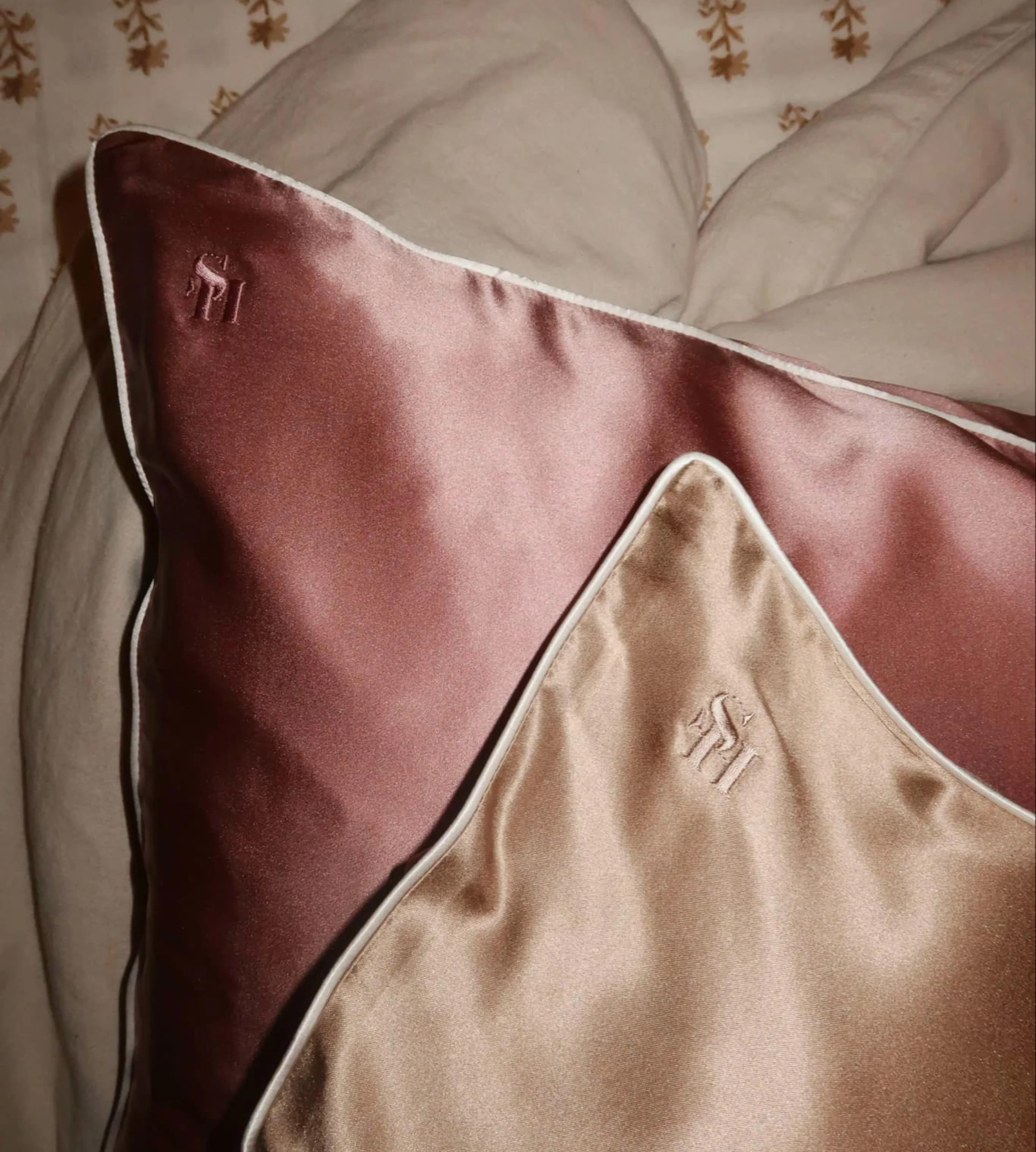 Lux Slumber Pillowcase | Hill x Sarah
