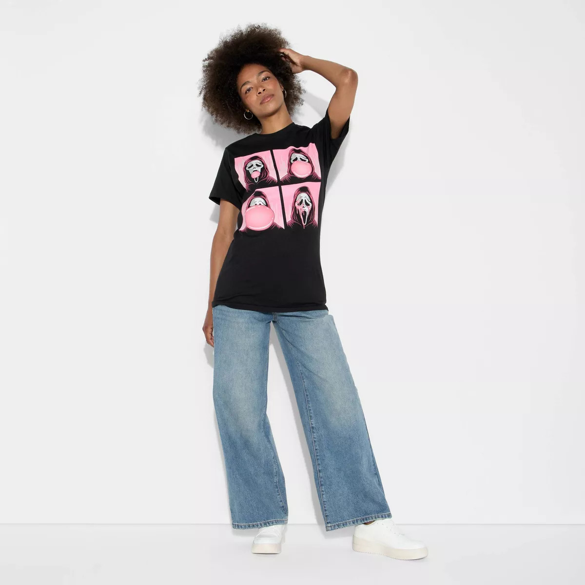 Women's Ghostface Boyfriend Short Sleeve Graphic T-Shirt - Black | Target