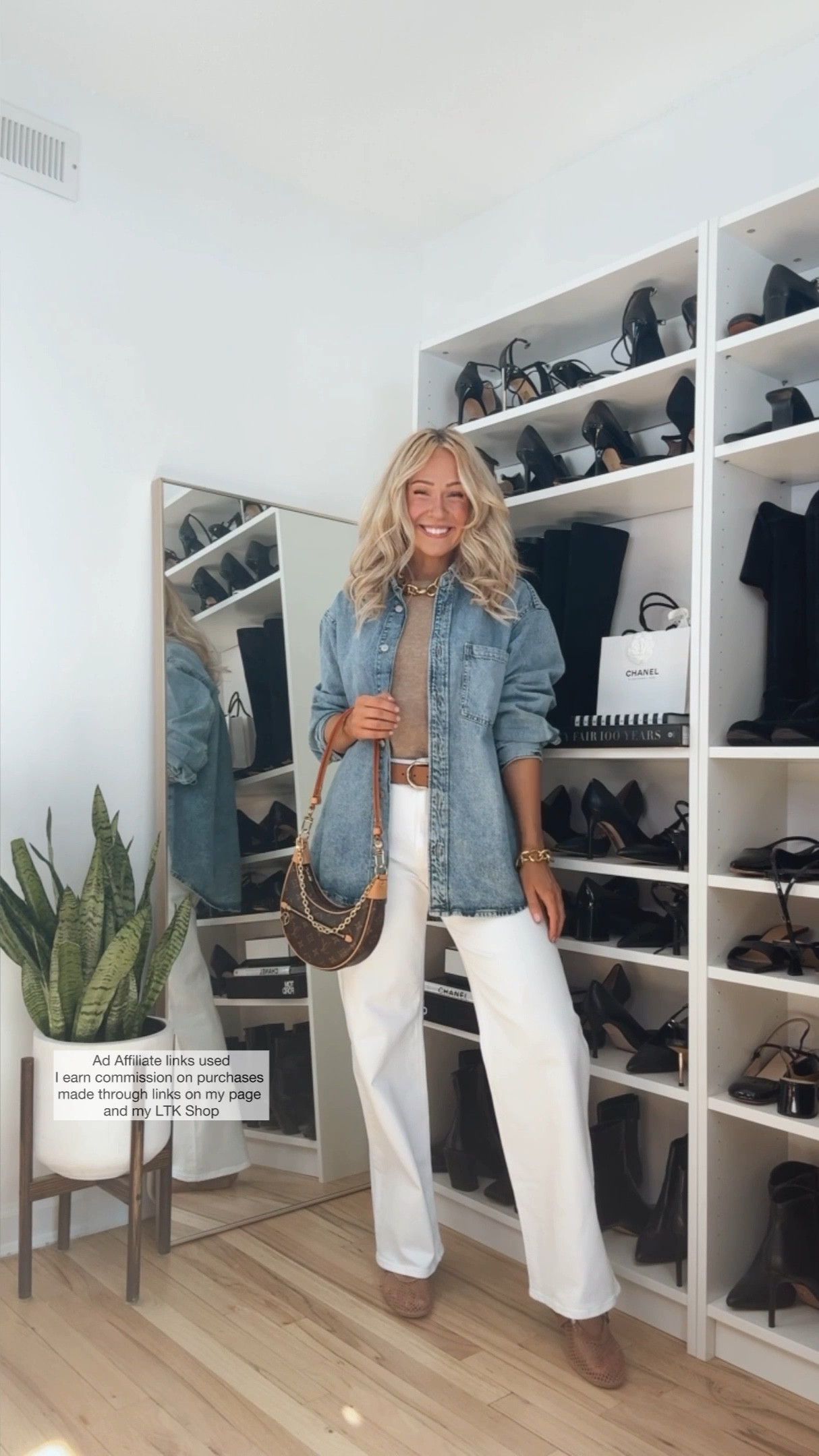 H&M outfit
H&M jeans
White jeans
Spring fashion
Denim shirt 
