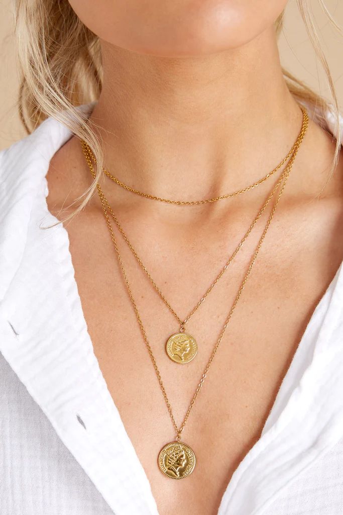 Pesos Gold Necklace | Red Dress 