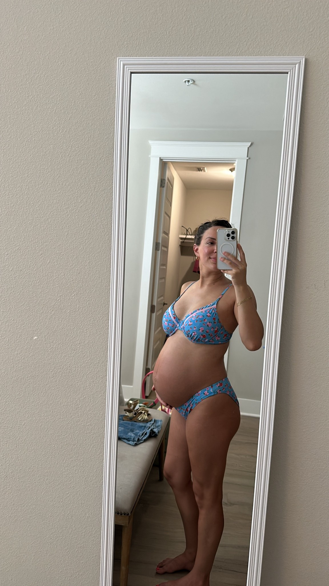 Top: L
Bottom: M


#LTKSwim #LTKSeasonal #LTKSaleAlert