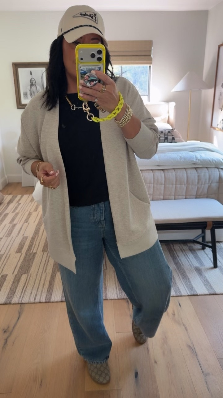 Cardigan size large (I like the oversized fit), t-shirt size medium, jeans size 29 (I’m a curvy size 8/10), shoes fit tts (I’m a 9.5/10 and did a 40 in these)

#LTKSaleAlert #LTKTravel #LTKOver40