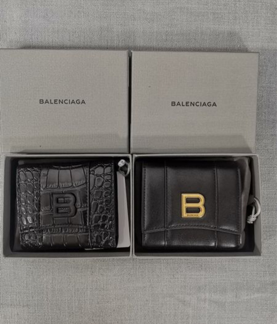 Balenciaga Dupes #dhgate #balenciaga #dupes #balenciagadhgate

#LTKunder50 #LTKstyletip #LTKitbag