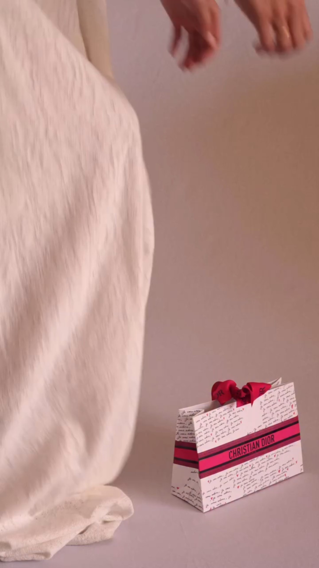 Miss Dior, a celebration of love.

@diorbeauty 

#MissDiorEssence #DiorParfums #DiorBeauty

@diorbeautylovers 

Ad

#LTKgiftguide #LTKbeauty #LTKdatenight