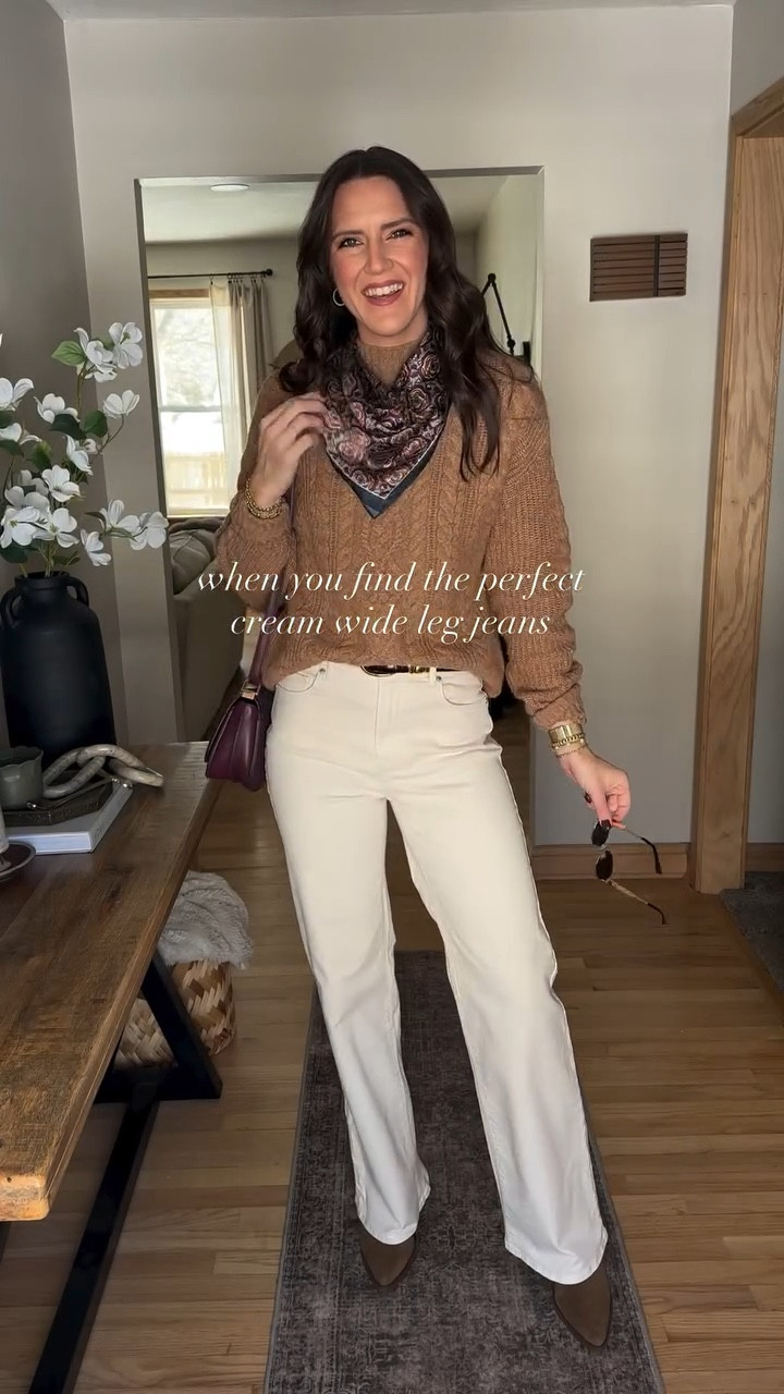 When you find the perfect cream wide leg jeans 👌🏻

Jeans - size down, I’m in a 26 long
Sweater - small tall 