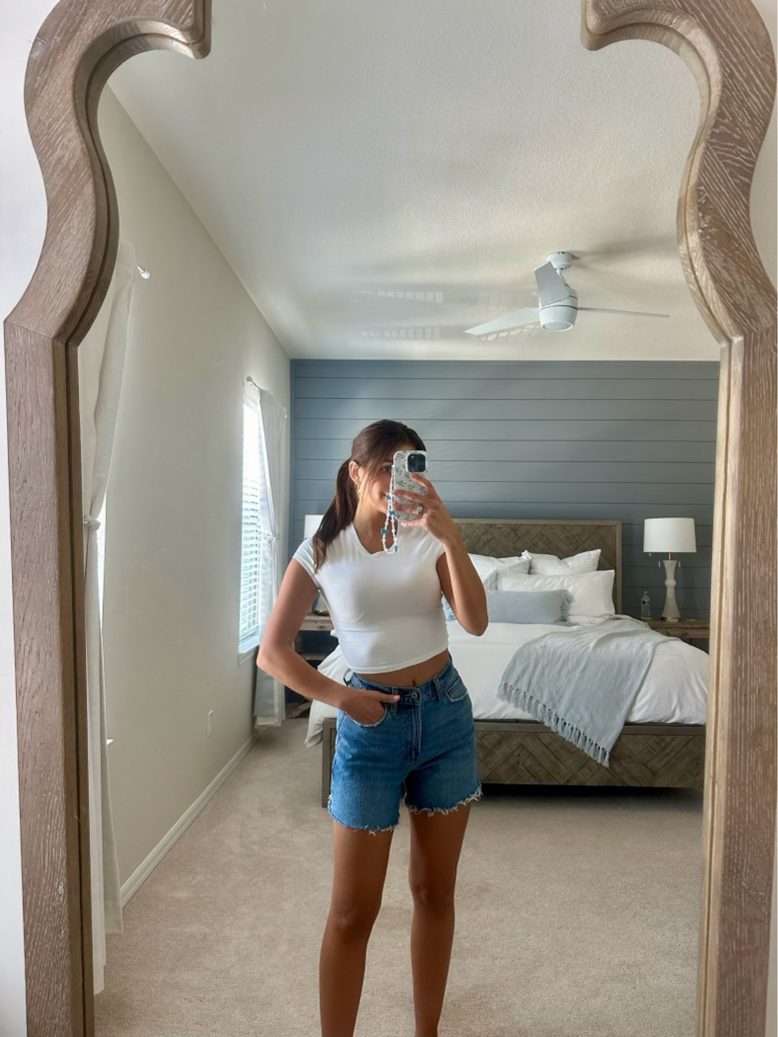 My favorite shorts of all time, the dad short from abercrombie! The length, the color, the fit! Everything is perfection 💙✨

#LTKStyleTip #LTKSaleAlert