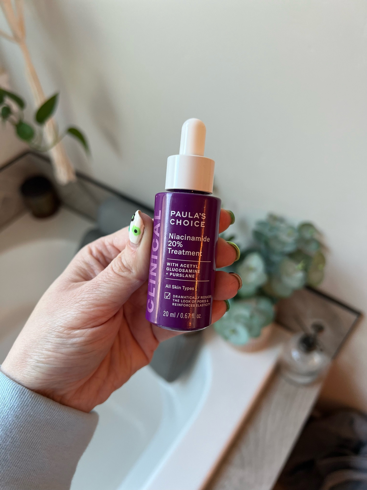 Niacinamide serum. Reduces the look of enlarged pores
Reduces hard, clogged bumps & rough texture
Visibly improves skin tone & fades blemish marks

#LTKxSephora #LTKbeauty #LTKover40