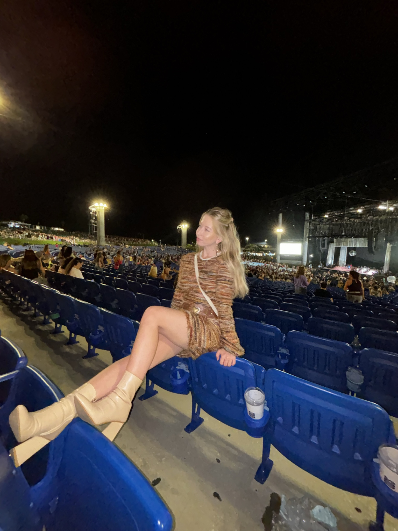 Y2K Hilary Duff concert outfit🫶🏻✨

#LTKootd