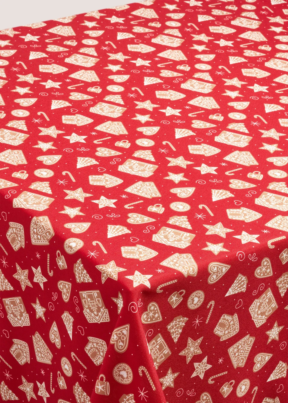 Red Gingerbread Christmas Tablecloth (200cm x 135cm) | Matalan (UK)