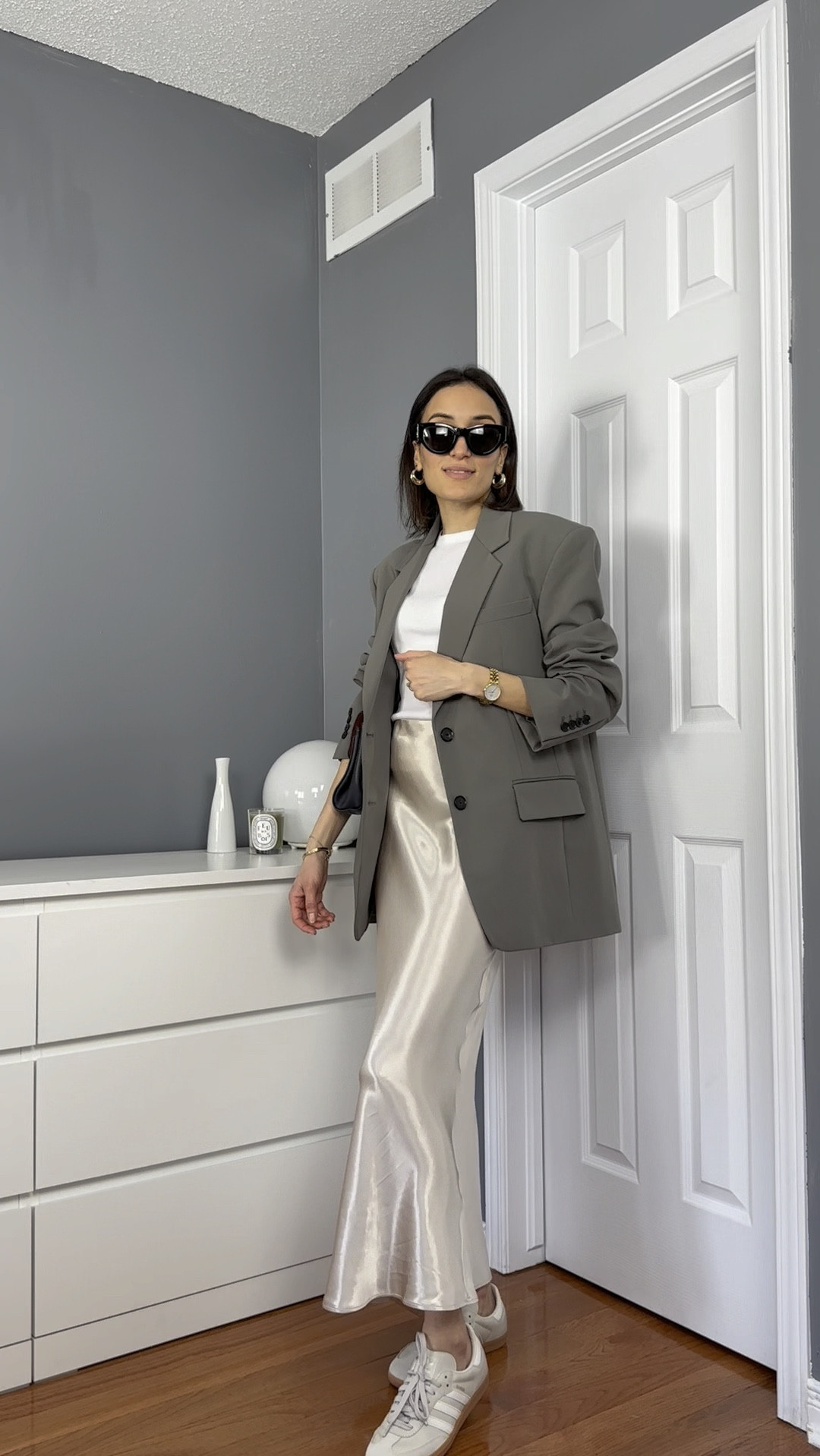 Styling a maxi satin skirt for spring!
Outfit ideas, style inspiration, ootd, outfit inspiration, satin skirt, 

#LTKworkwear #LTKstyletip #LTKfindsunder50