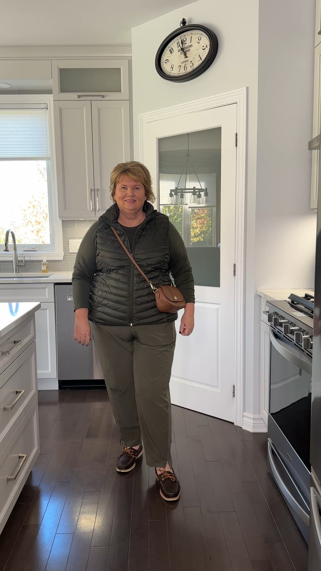 The perfect fall outfit! 🍁
Athleta pants, Old Navy long sleeve shirt and vest. Sperry boat shoes! My crossbody is old but I’ll link something similar!


#LTKOver40 #LTKFindsUnder100 #LTKPlusSize