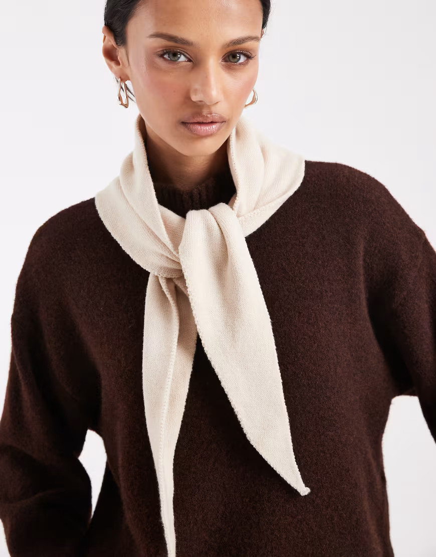 Pieces small triangle knitted scarf in cream-White | ASOS (Global)