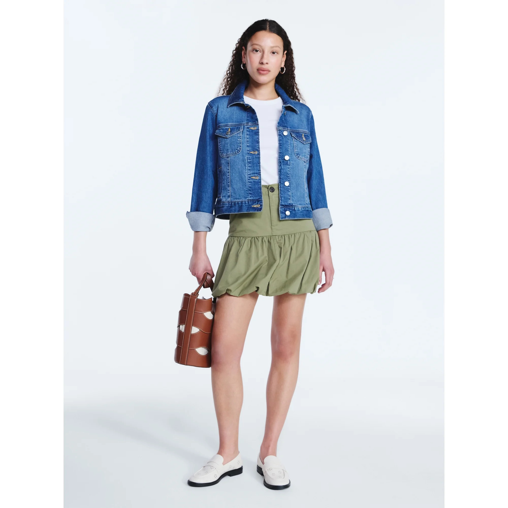 Free Assembly Women's Cropped Denim Jacket with Long Sleeves, Sizes XS-XXL | Walmart (US)