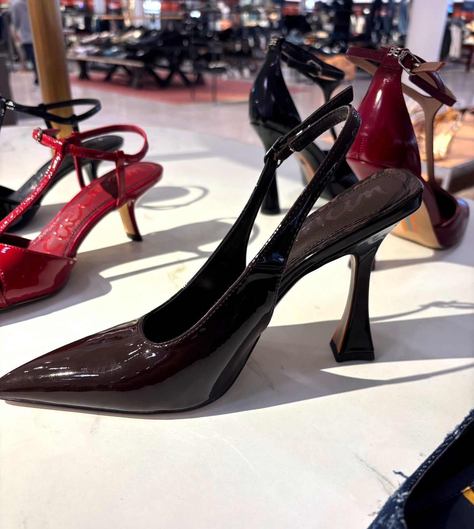 The chocolate patent leather Odette shoe from Sam Endelman is the perfect shoe for your Fall fit #samendelman #fallshoes #chocolatebrown #fallheels

#LTKShoeCrush #LTKStyleTip #LTKSeasonal