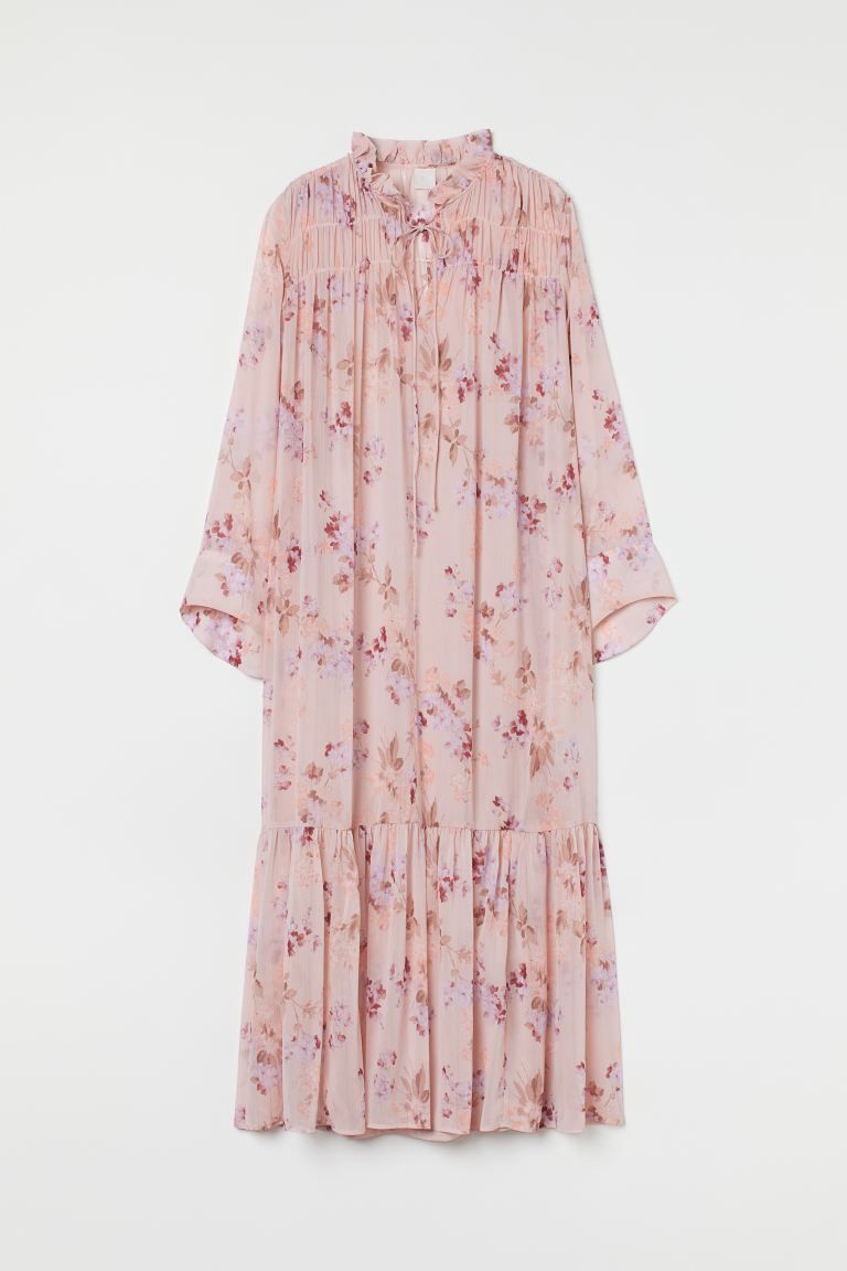 Conscious choice  Long, gently flared dress in airy chiffon. Low, ruffled collar, V-shaped openin... | H&M (US + CA)