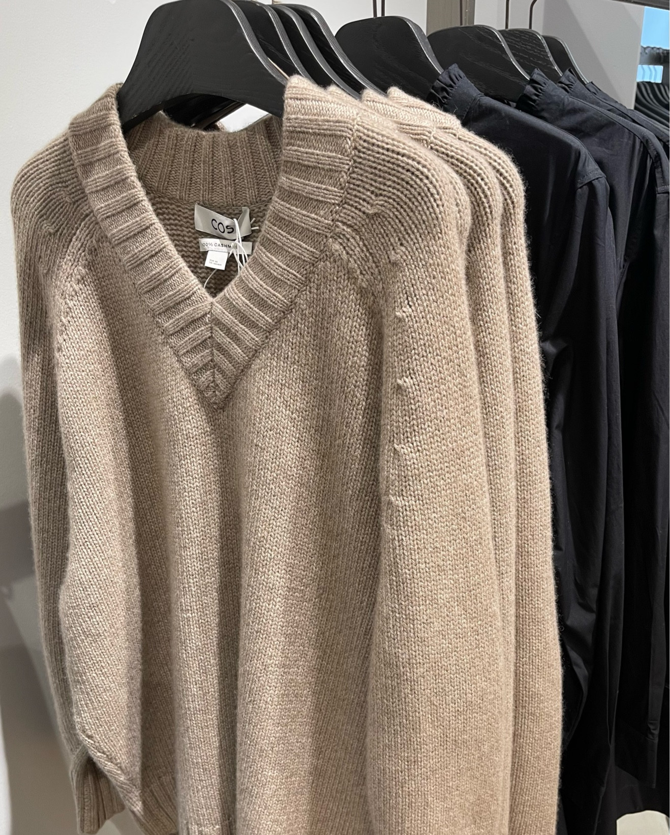 Autumn/winter knitwear 🧶

#LTKeurope #LTKautumn #LTKwinter
