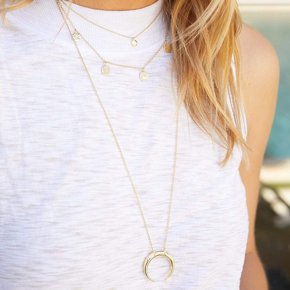 Cayne Crescent Pendant Necklace | Gorjana