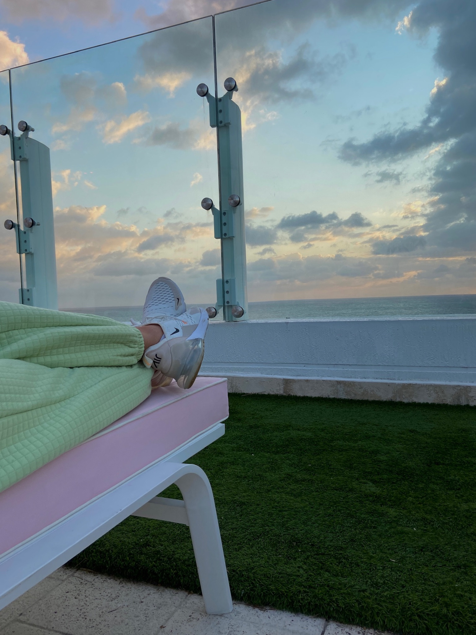 Shoes: Nike Air Max 270 in color Desert Sand 
*exact products are the same show as pictured but DIFFERENT colors 
Pants: princess Polly #nike #nikeairmax #airmax270 

#LTKsalealert #LTKshoecrush