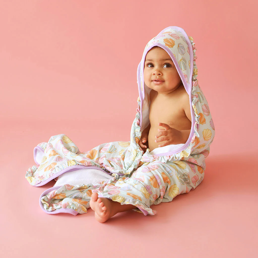 Seashells Green Girls Hooded Towel | Shelly | Posh Peanut