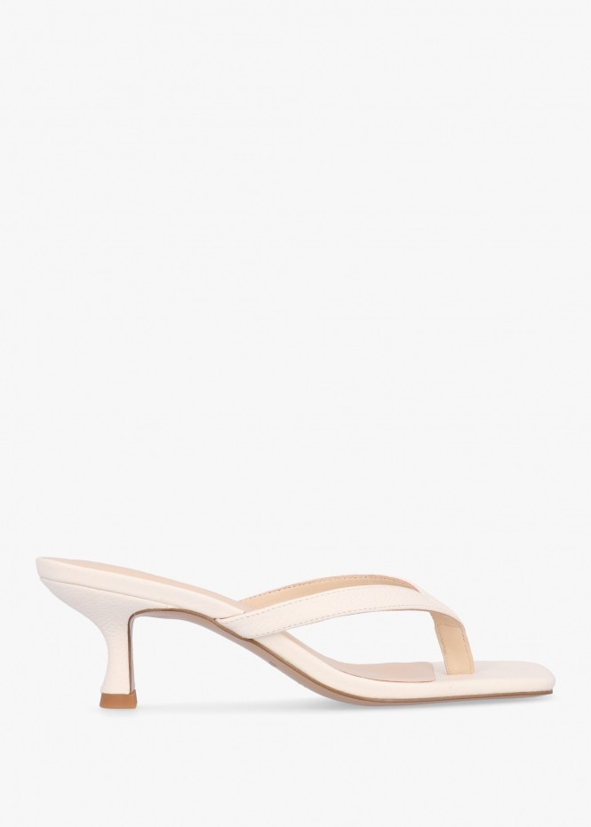 Eden Cream Leather Toe Post Kitten Heel Sandals | Daniel Footwear (UK)