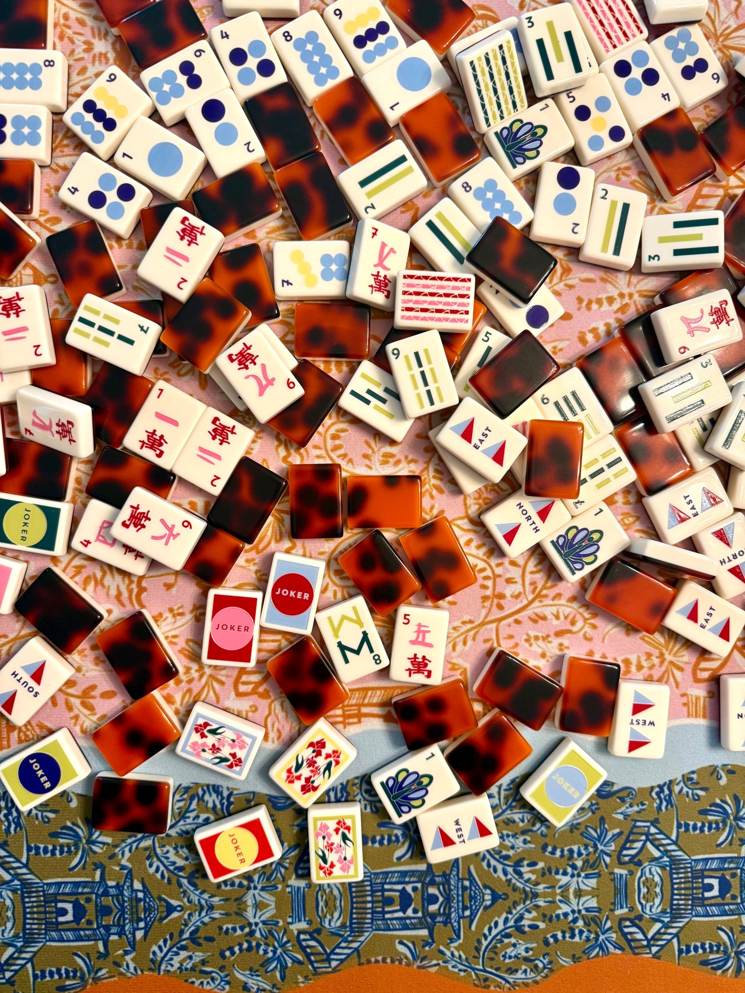 Current view 🀄️✨

Nothing better than a table full of tiles, a good mix, and a long game night ahead. Loving these tortoise tiles paired with all the colorful details—makes it feel just as fun as it looks.

Mahjong season is officially here 💁‍♀️ #ltkmahjong

#LTKdayinmylife #LTKHome #LTKmomlife