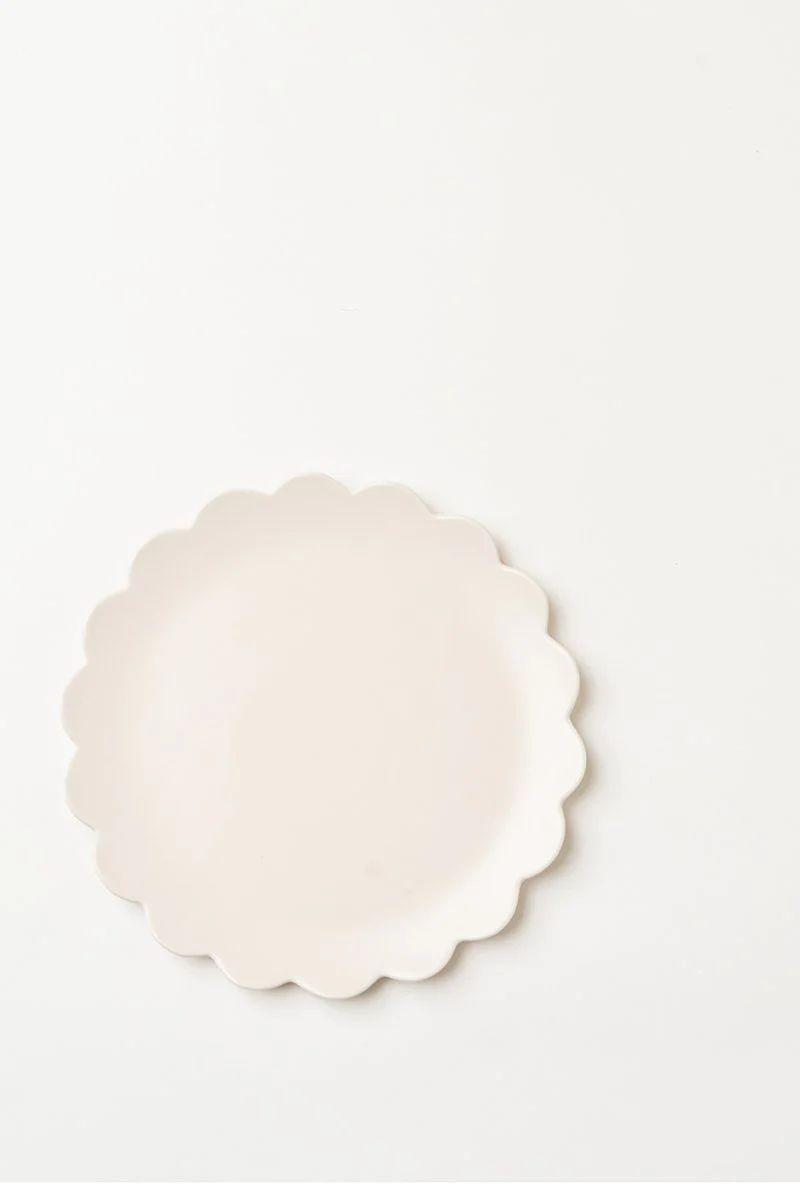 Petal Dinner Plates, Set of 4 | Rachel Parcell