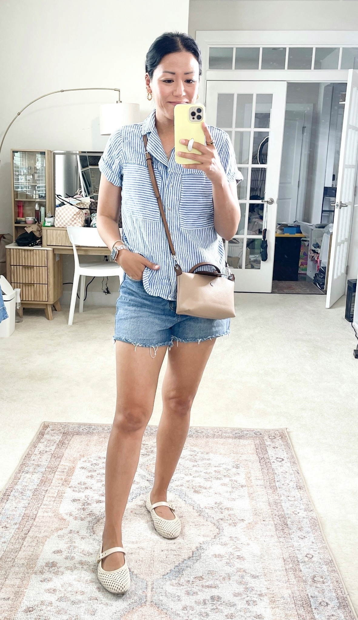 Size XS top
Size 6 shorts (older from Target)
Sized down 1/2 in shoes


#LTKOver40 #LTKSaleAlert #LTKFindsUnder50