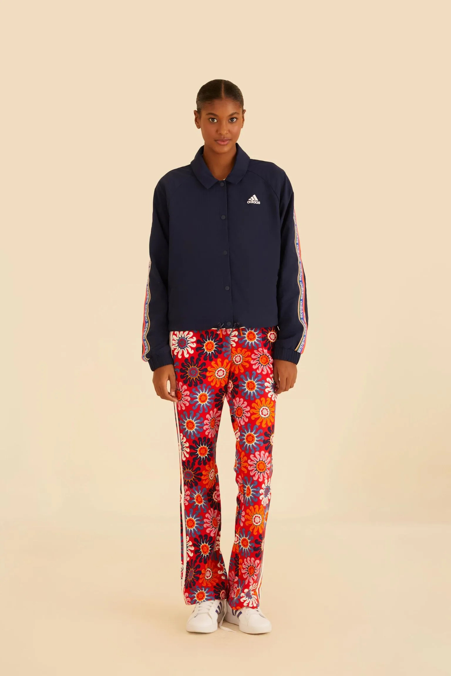 Calça Flare Adidas Estampada Sunny Day Vivid Red | Farm Rio (BR)