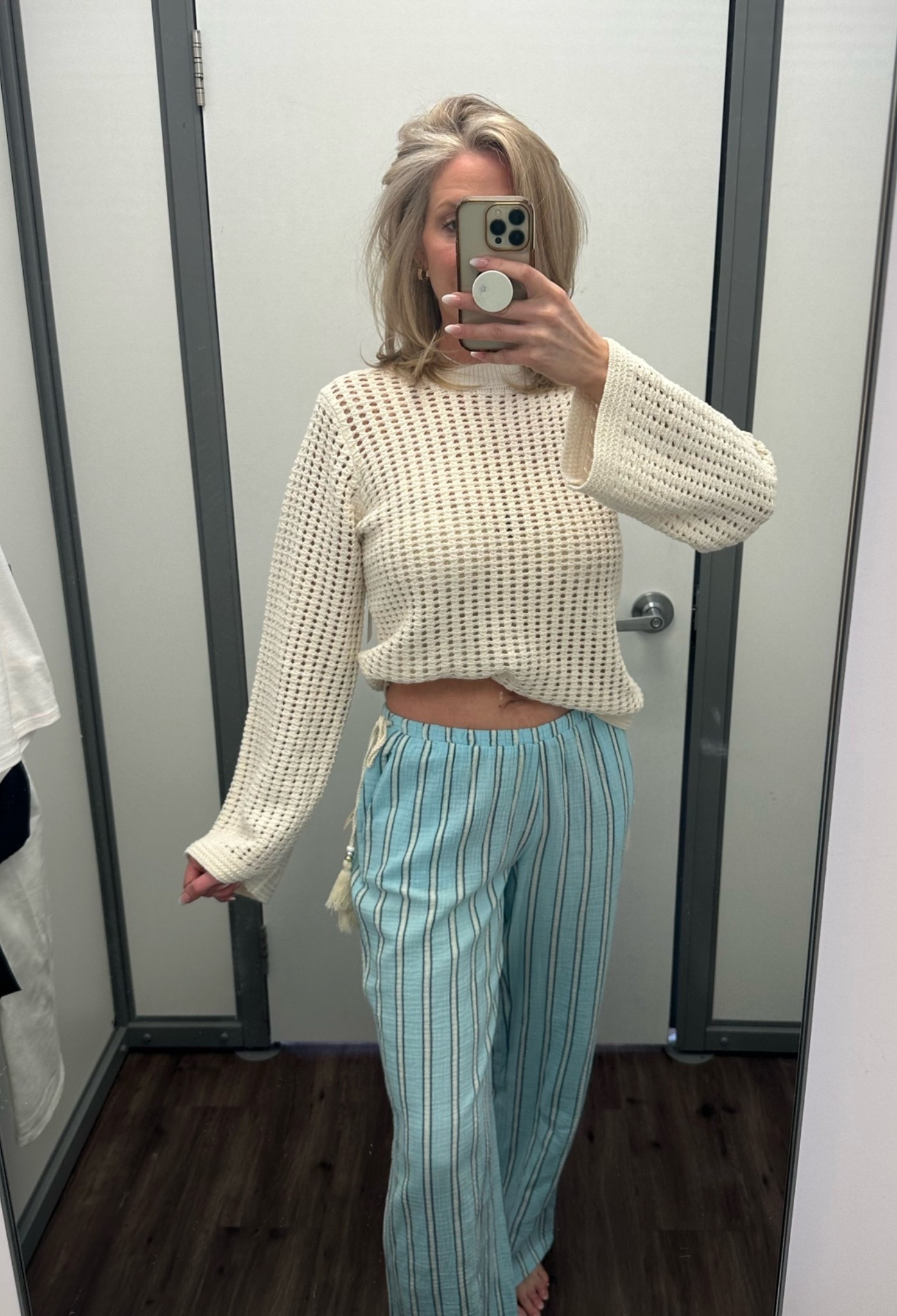 Obsessed with this outfit, especially the pants! They were the perfect work pants on 90 degree day! But this outfit is screaming casual evening vacation vibes! 
Wearing a size S in both

#LTKootd